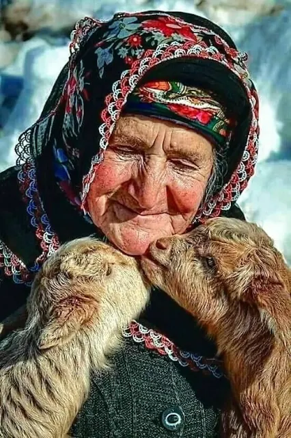 صور نساء كبار في السن صور نساء كبار في السن
