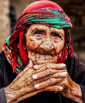 صور نساء كبار في العمر صور نساء كبار في العمر
